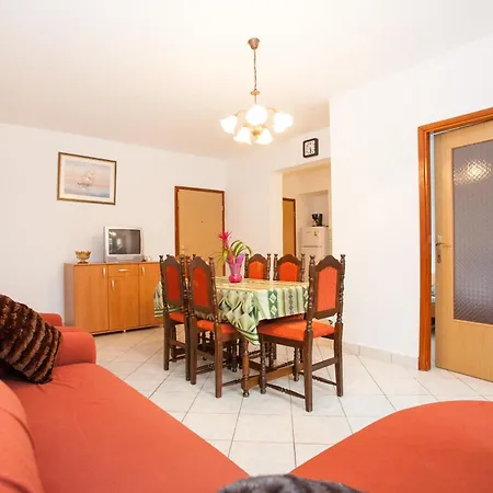 Two Bedroom Sonja With Seaview *